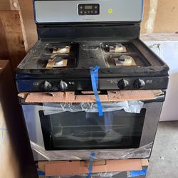 Brand New Frigidaire Stove 