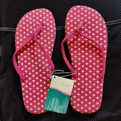 NWT Women's pink polka dots flip flops
