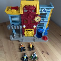 Fisher Price Imaginext Playset Rescue City Fire Station With Figure Lot DC Comics Batman Firefighter 