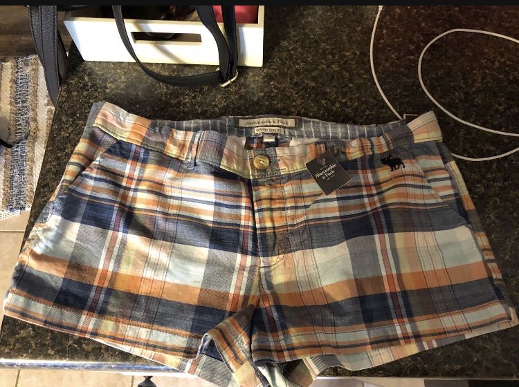 New Abercrombie Shorts 