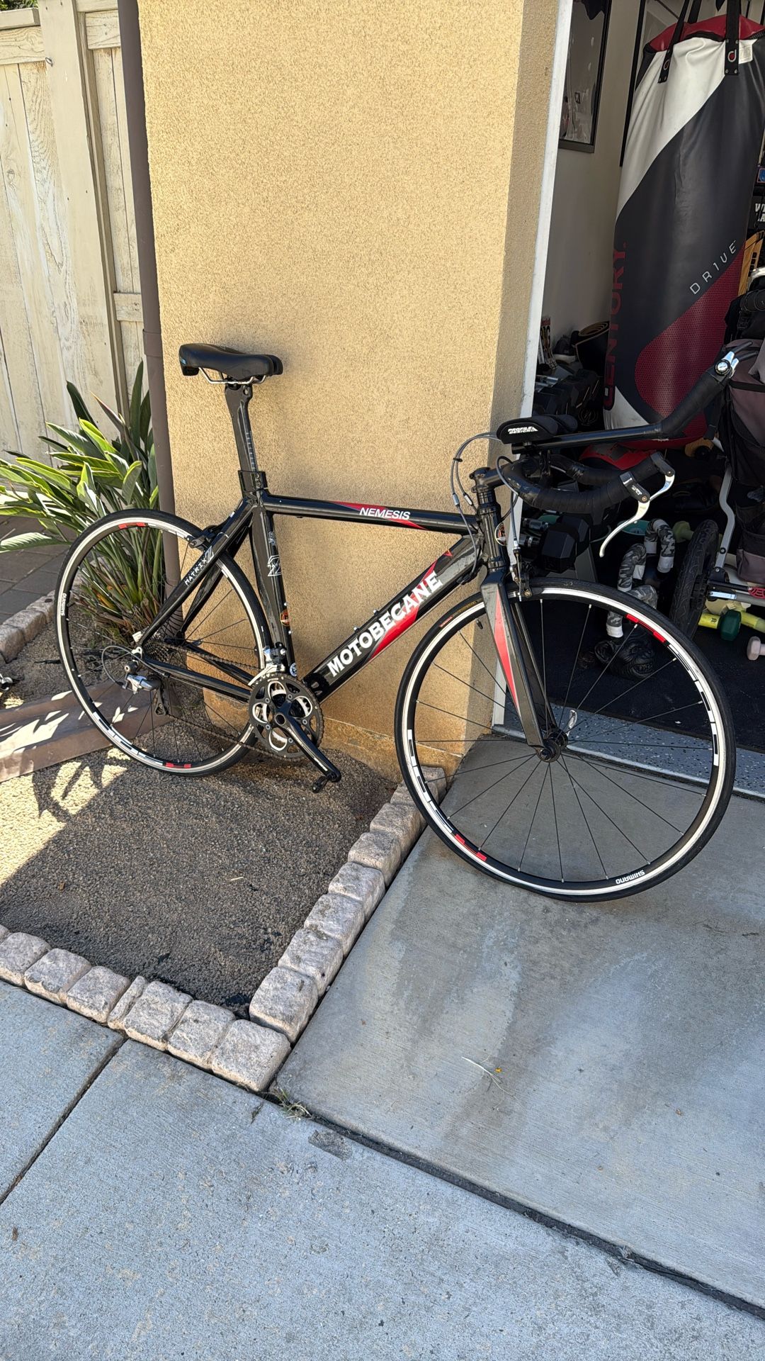 Motobecane NEMESIS