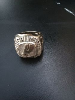 San Antonio Spurs Championship Ring Fan Edition