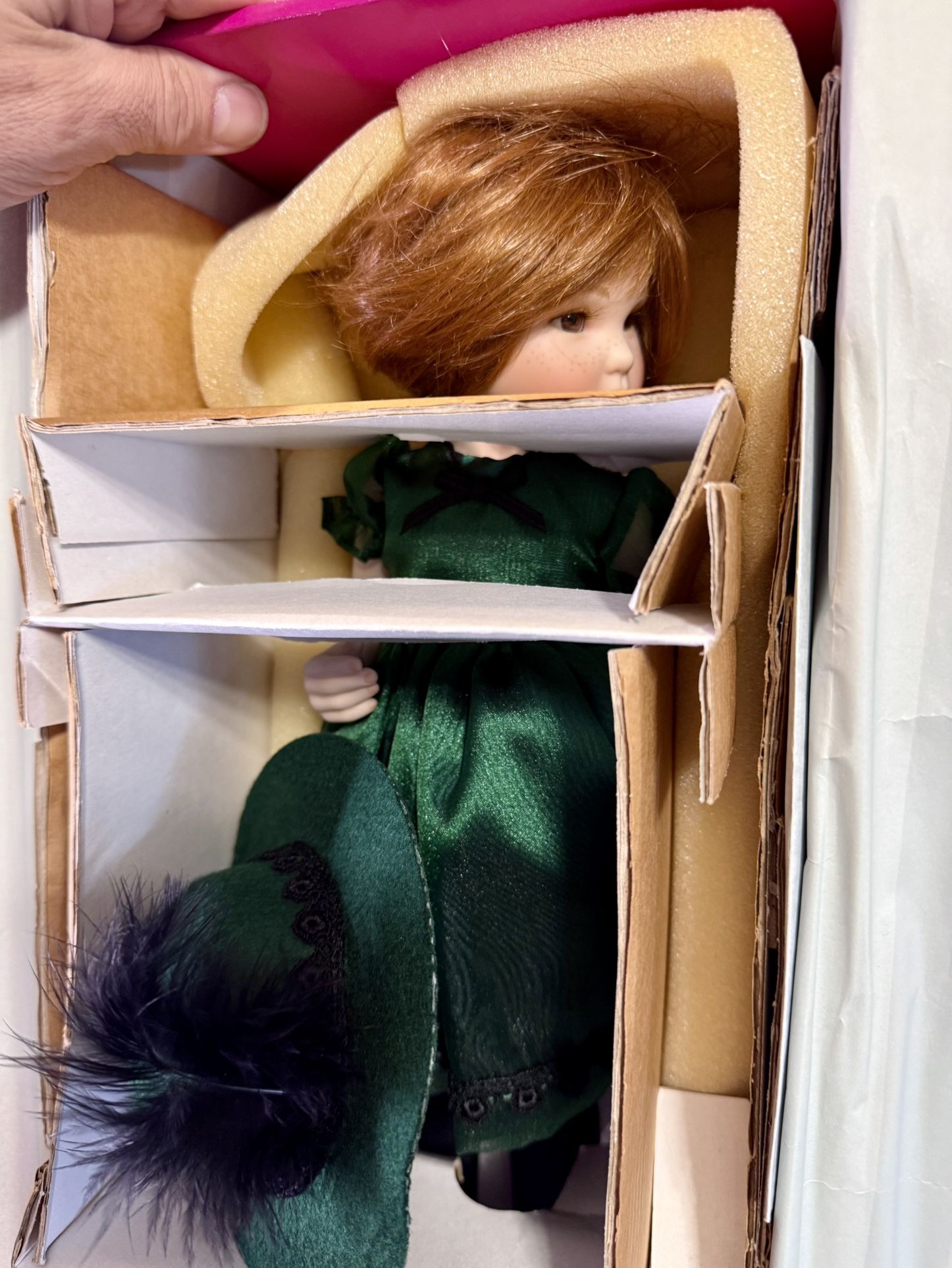 NIB Vintage Marie Osmond "Autumn Harvest" Fine Collectible Porcelain Doll 16”