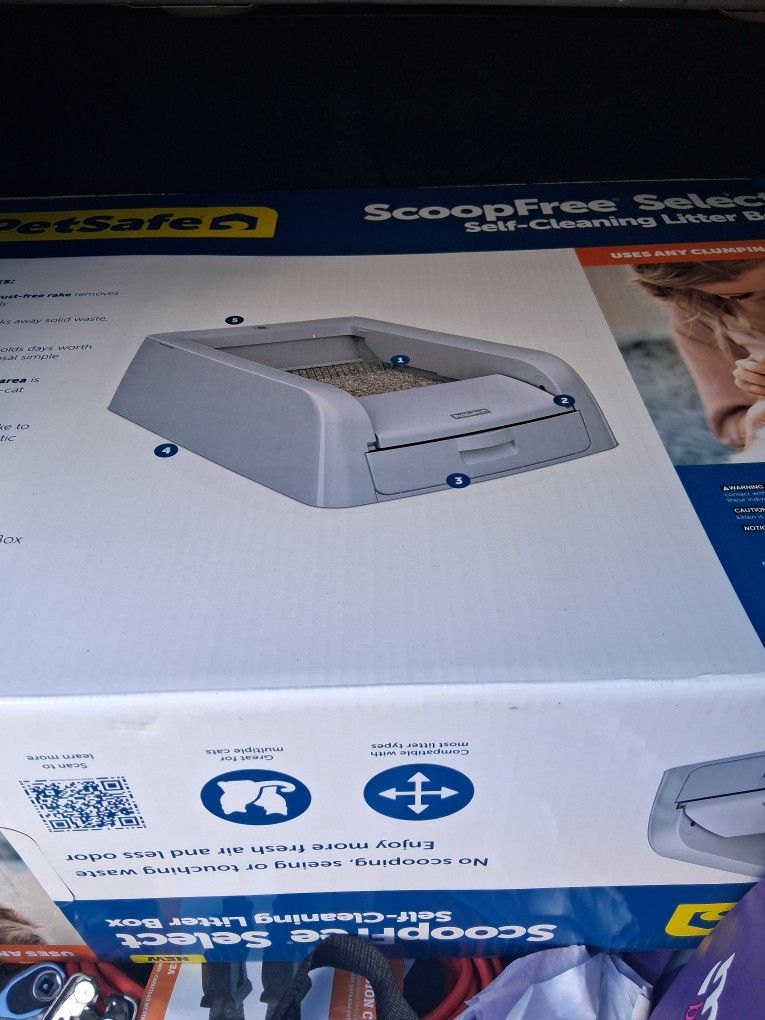 Self Cleaning Cat Litter Box