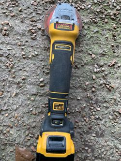 Dewalt grinder / battery
