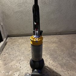 Dyson Ball Vacuum Cleaner (Used)