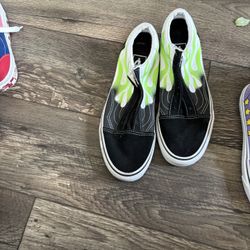 Vans 
