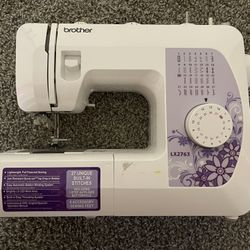 2016 Sewing machine