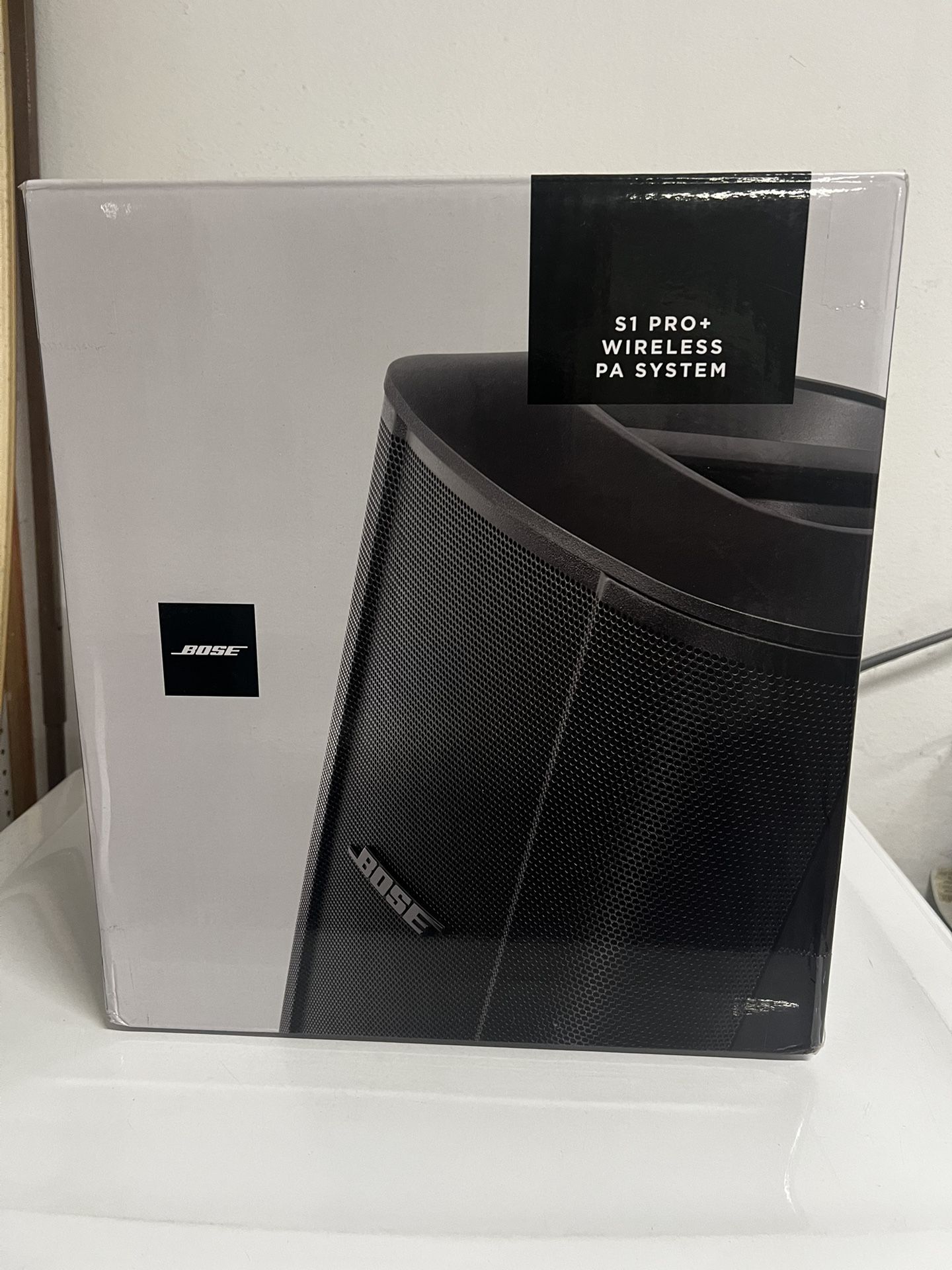 Bose S1 Pro With Mic And Carrying Case