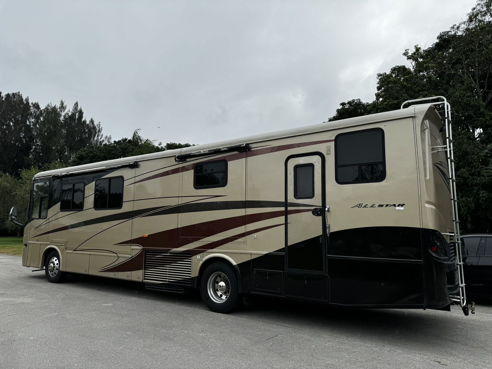 2007 Newmar All star for Sale in Aventura, FL - OfferUp