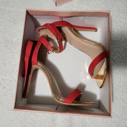 Glaze Charlie 161 Red Heels (Size 7)