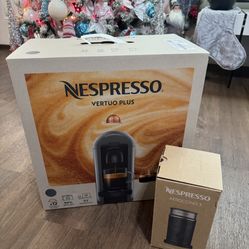 Nespresso Vertuo Plus coffe maker + Nespresso Aeroccino 3 Milk Frother + 12 free pods .