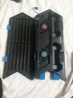 Ps4 game and controller charge station