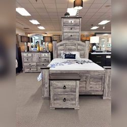 4PC Rustic style bedroom set