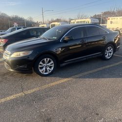 2011 Ford Taurus
