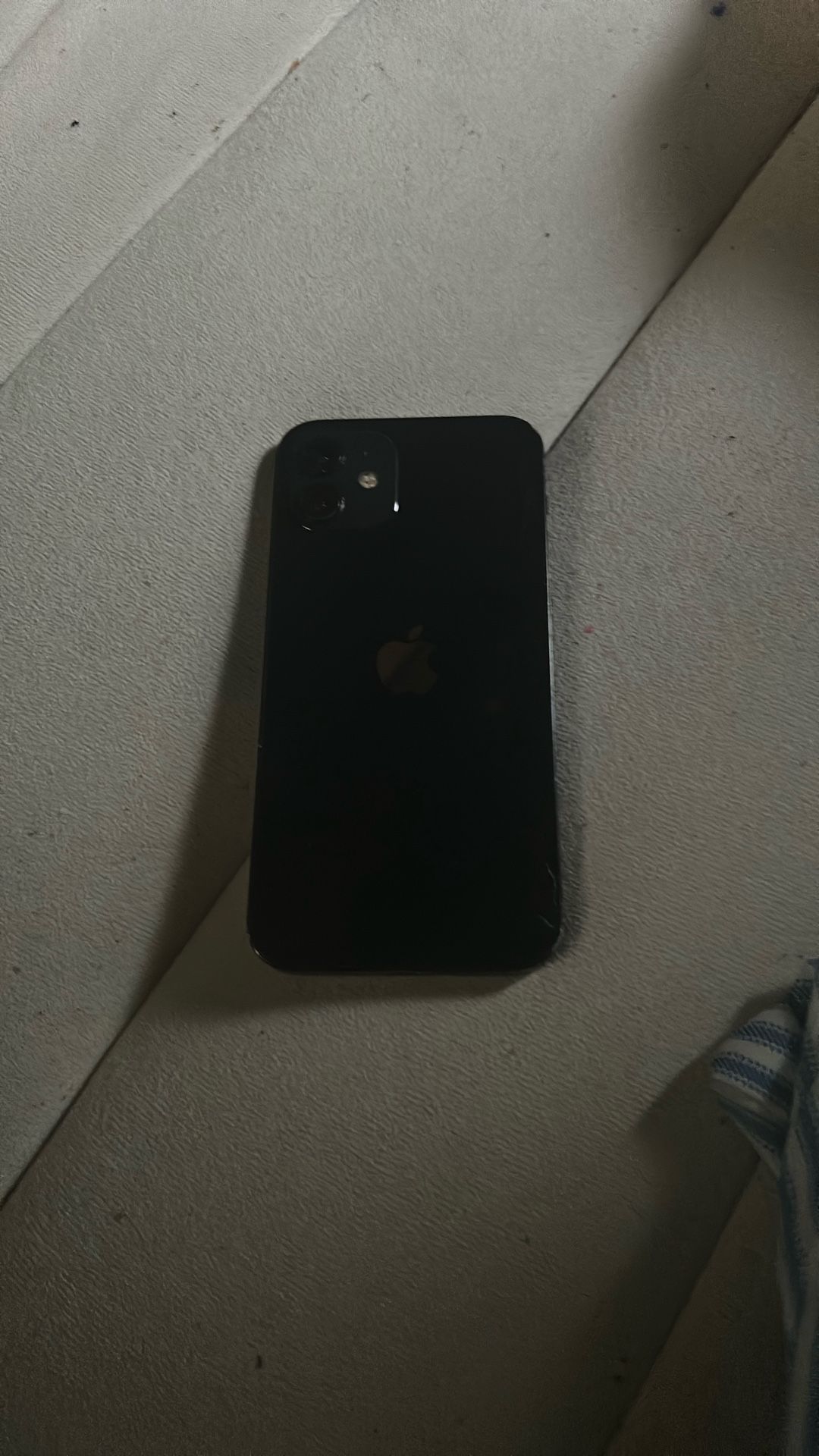 iPhone 12