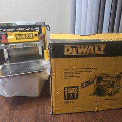 DEWALT
15 Amp Corded 12.5 in. Bench Planer