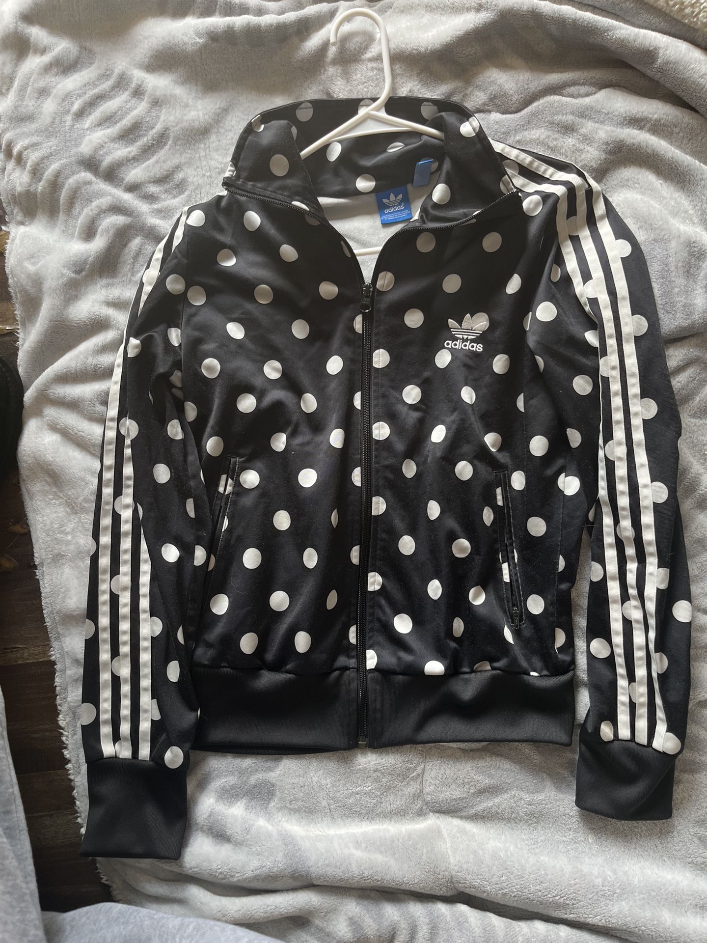 Adidas Sweater