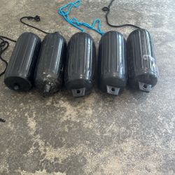 Boat fenders 