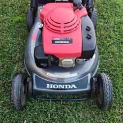 Honda Hrc216 Commercial Lawnmower Lawn Mower 