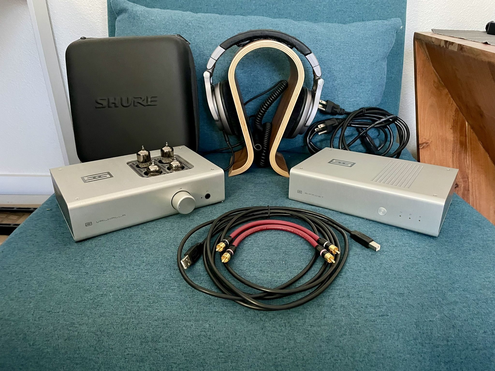 Schiit Audio DAC Amp Headphone Bundle (Bifrost & Valhalla)