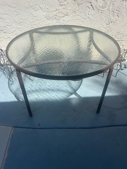 Patio outdoor table