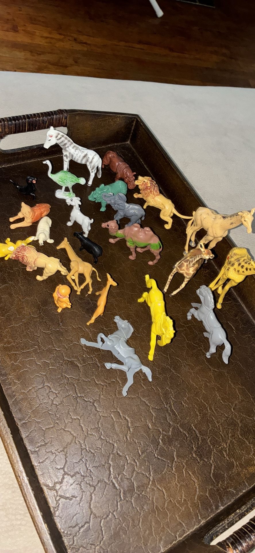 Lot Of 23 Toys Farm Animals 