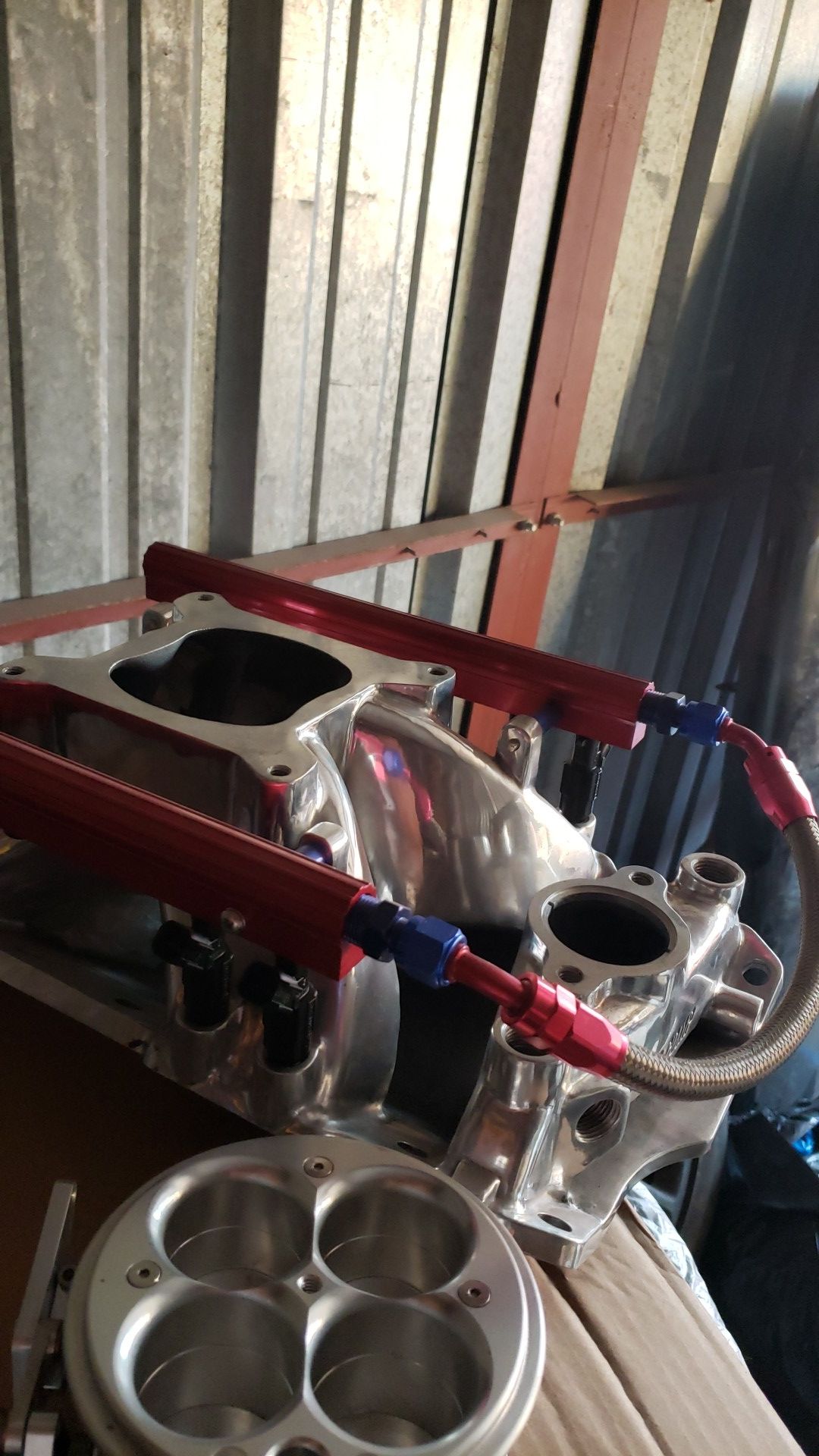 SBC MULTI PORT FUEL INJECTION INTAKE for Sale in Northfield, IL OfferUp