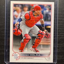 2022 Topps Yadier Molina Baseball Card #205