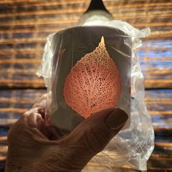 Scentsy NEW leaves Plug In Wax Melt  Warmer 