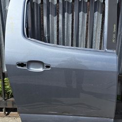 2015 2016 2017 2018 2019 2020 2021 2022 COLORADO CANYON RIGHT PASSENGER REAR DOOR
