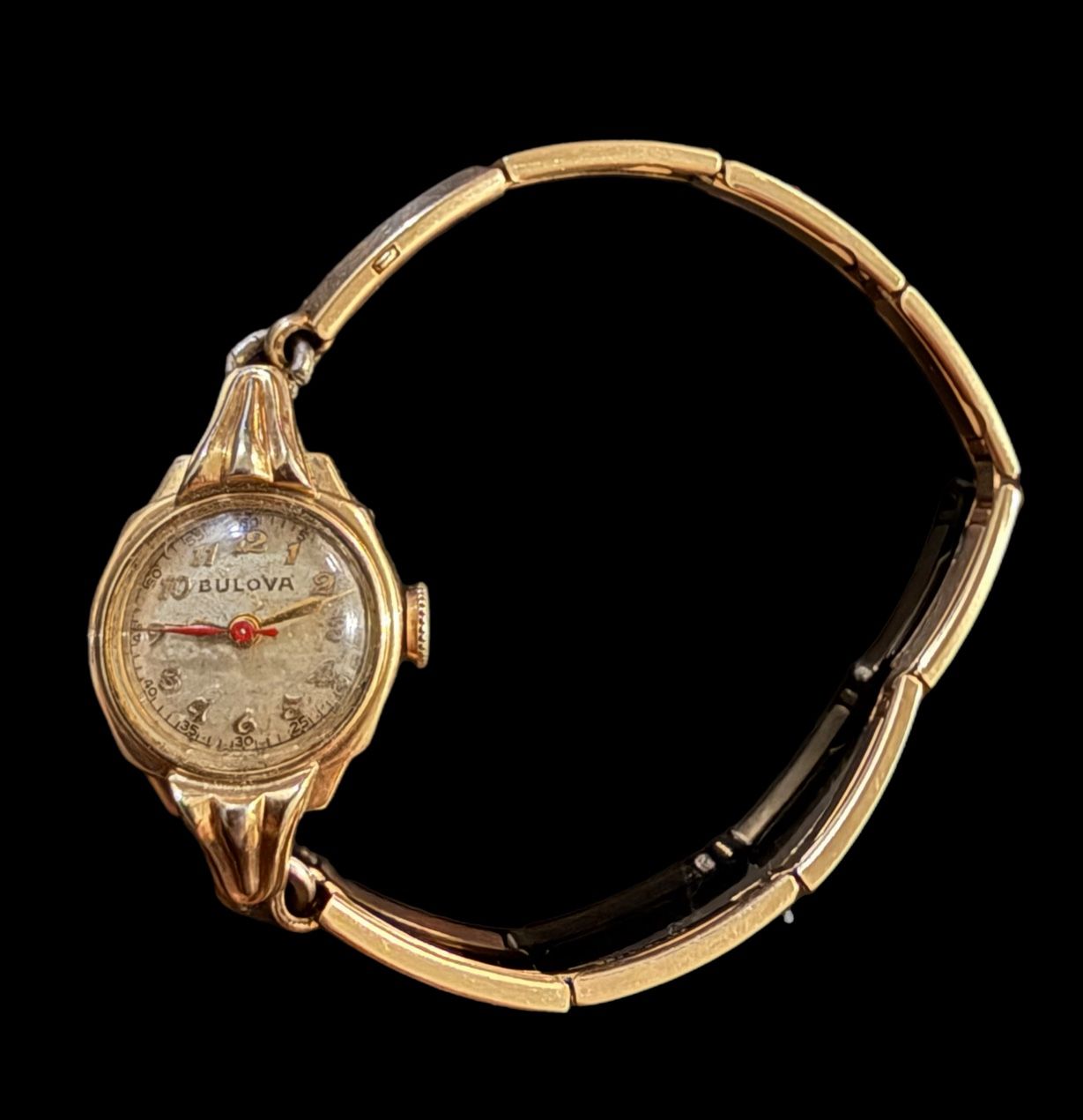 Vintage Bulova 10k Gold Filled Ladies Swiss Wrist Watch