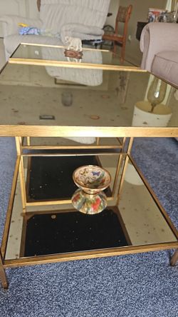 Ethan Allen Gold Mirrored Bunching Coffee Tables – Set of