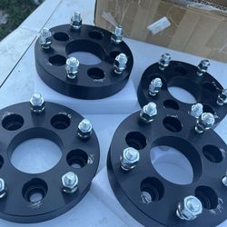 4pc Wheel Spacers 5x4.5 / 5x5.5 – 1.25” Thick (Set)