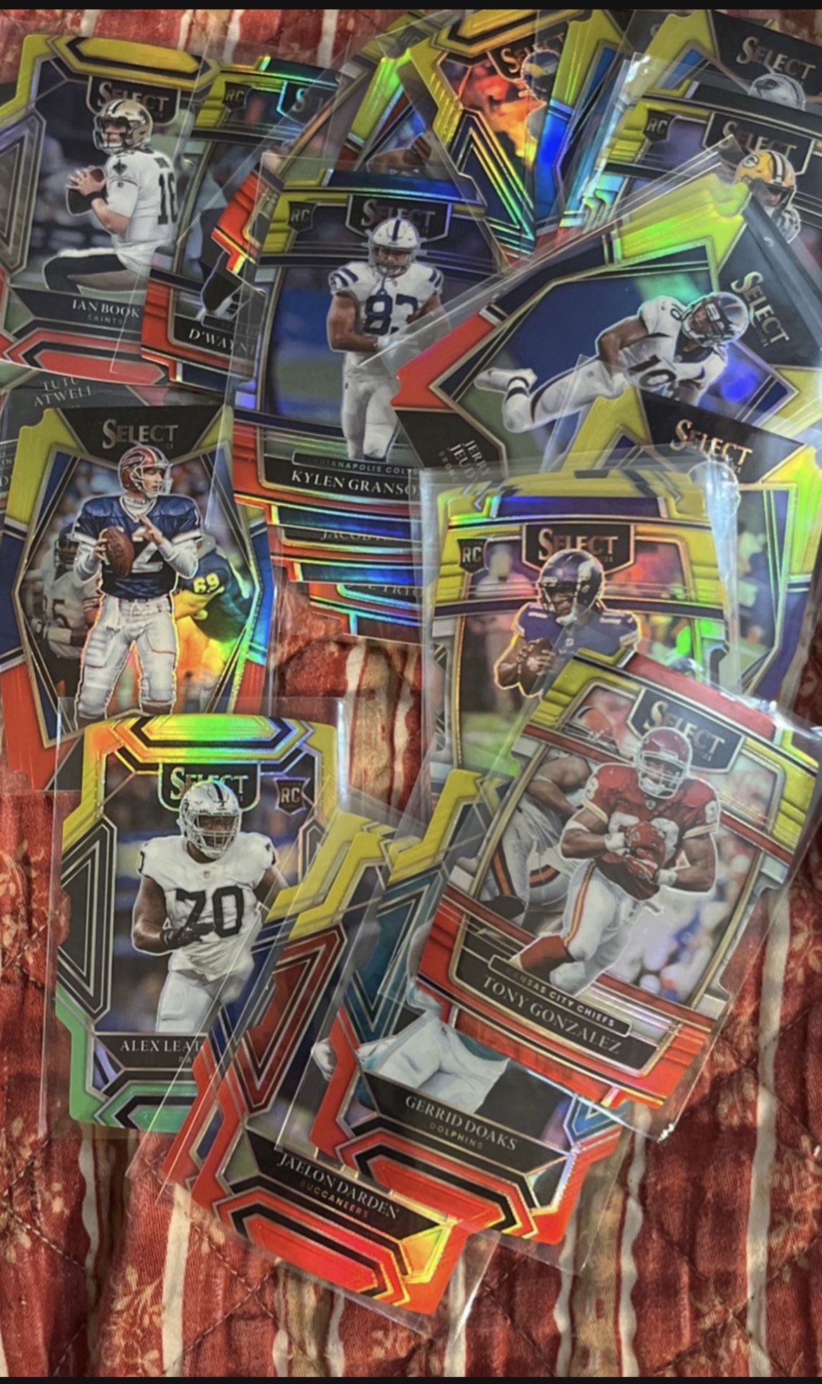 More Select Football Prizm Die Cuts Stars Added To My $1 Box . $1 Ea Or 40/$30 Or 400 For $200 ( That’s Only 50 Cents Ea )