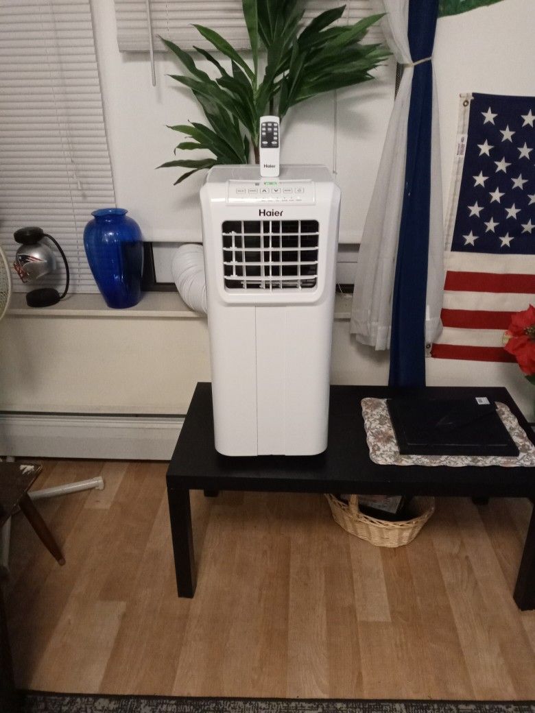 HAIER PORTABLE AIR CONDITIONER 8000 BTU