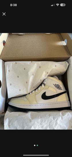 Jordan 1 Mid Coconut Milk, Size 9 Women’s 