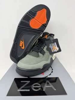 Jordan 4 Retro Undefeated Size 9