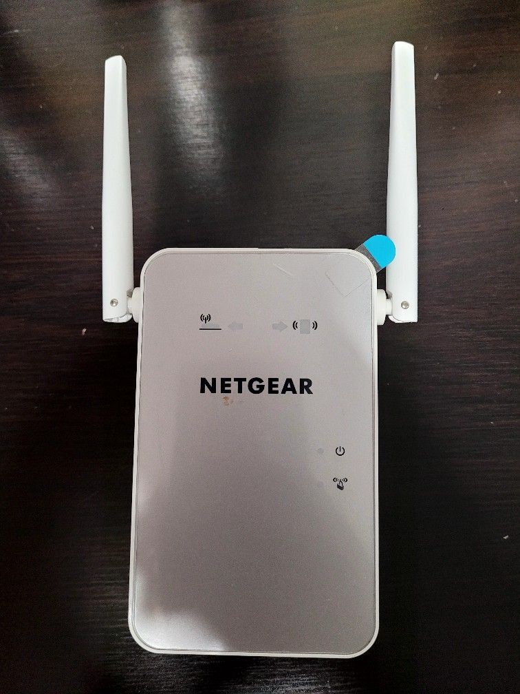 NETGEAR WiFi Range Extender