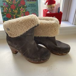 Grey UGG Boots, Size 7