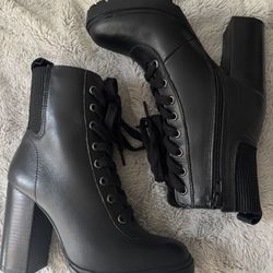 Steve Madden Boots
