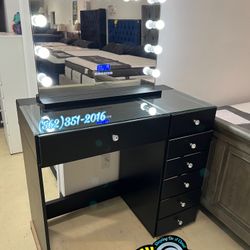 Black Half Desk Vanity Dresser Diamond Nuevo 