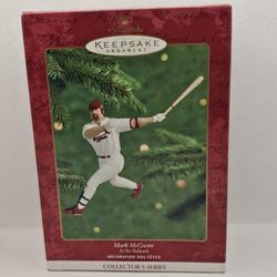New Hallmark Mark McGwire At Ballpark 2000 Ornament Baseball Cardinals Series 5

Brand new, never displayed 

Box has light storage wear 

The Hallmar