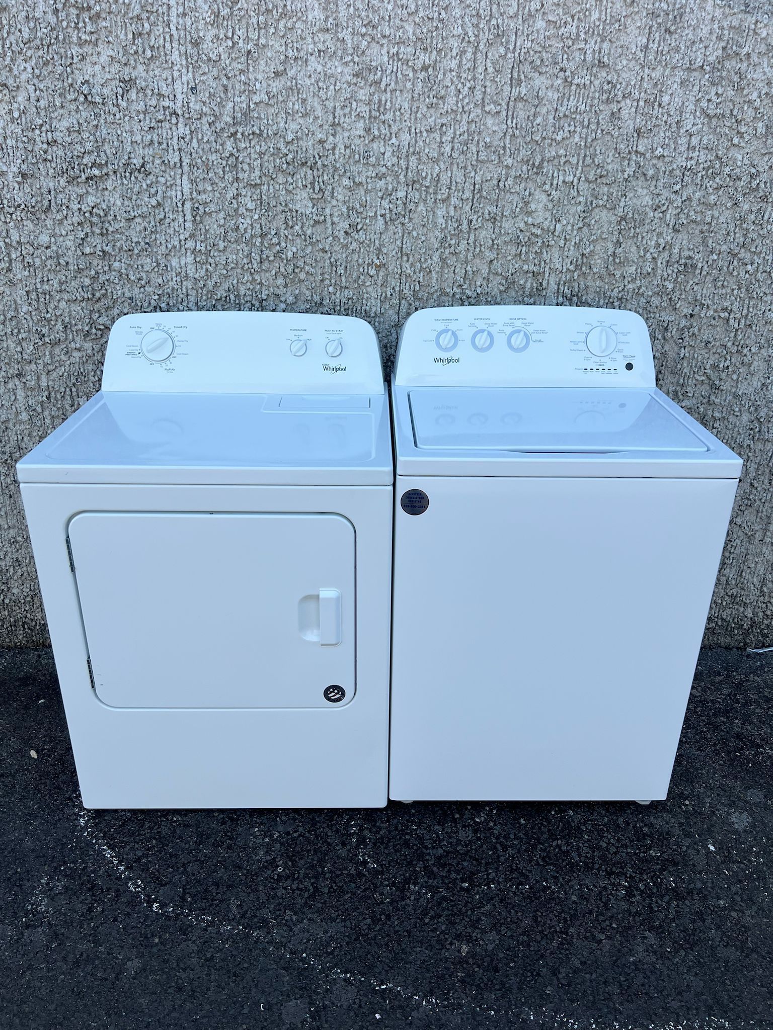 Whirlpool washer and dryer in excellent condition💦💦
