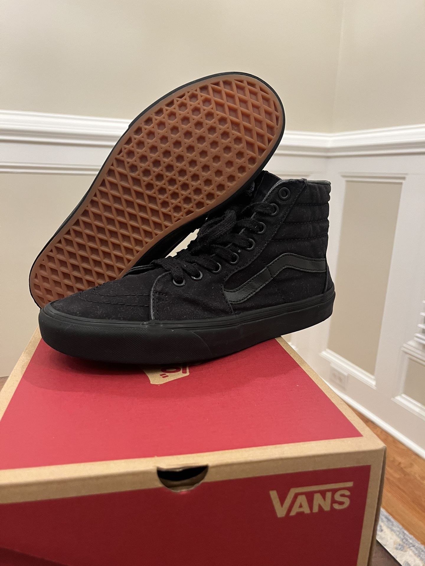 Kids sz 7.5 / Wmns sz 9 Vans