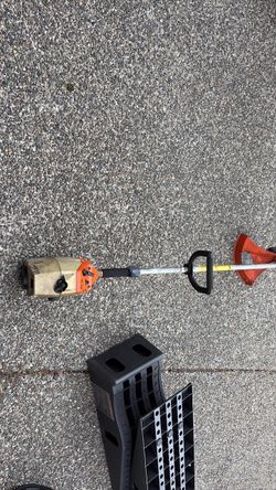 Gas Stihl trimmer