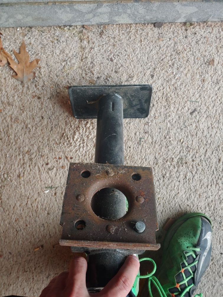 Reese swivel jack for trailer
