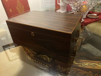 Savoy Macassar Medium Humidor