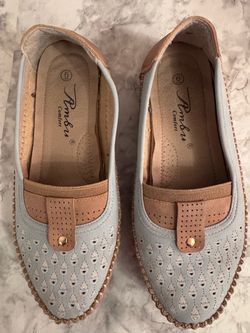 Rmbu Comfort Slip-On Flats Size 6