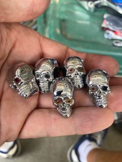 Miniature Harley skulls.